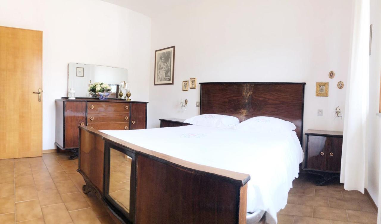 Appartamento Marisa Cecina  Esterno foto